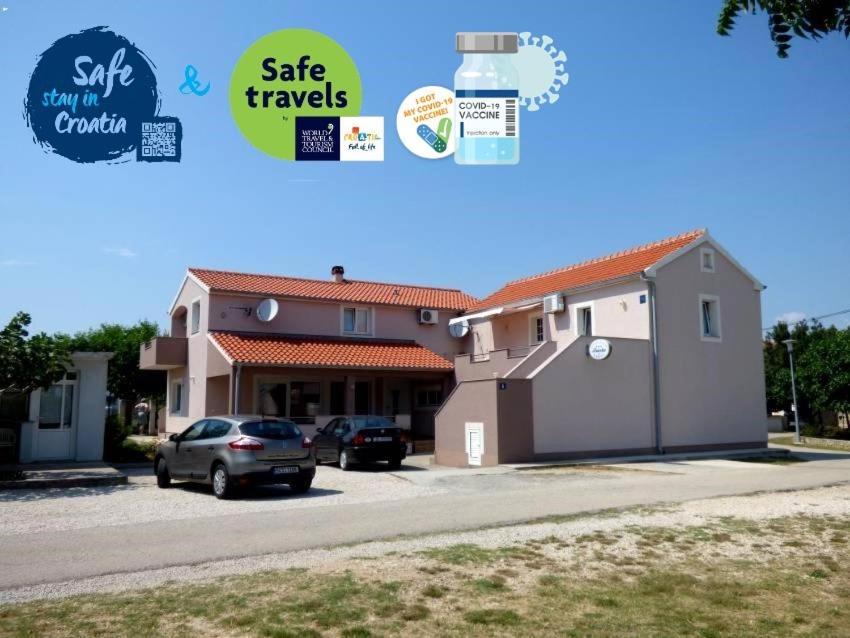 Apartments Branko ニン エクステリア 写真