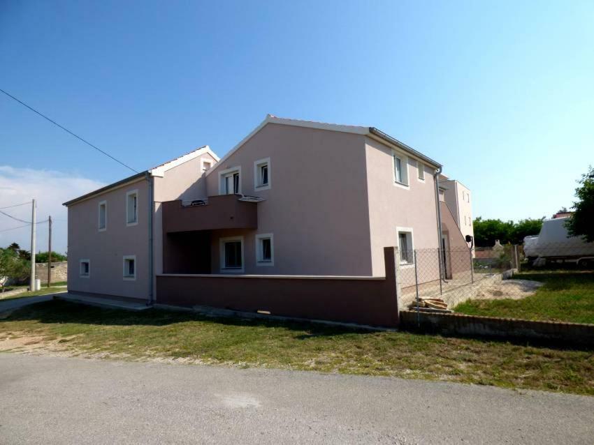Apartments Branko ニン エクステリア 写真