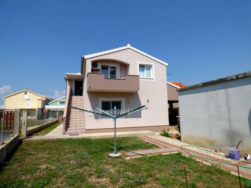 Apartments Branko ニン エクステリア 写真